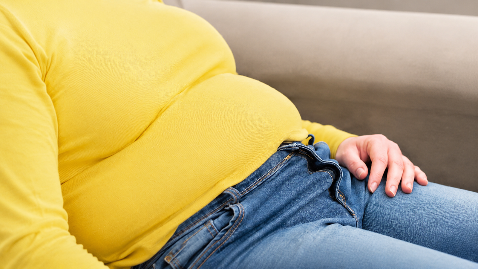 Bauchfett reduzieren in den Wechseljahren: Sanftes Training gegen hormonelle Fetteinlagerung